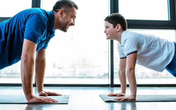 Time saving 5 minute workout with your kids DAD.CEO