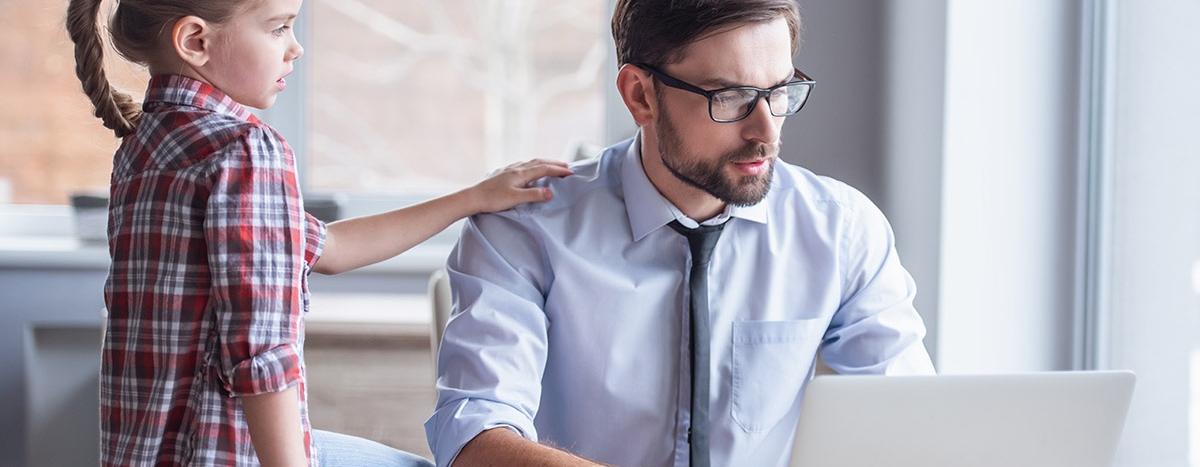 busy-businessman-ignoring-his-young-daughter