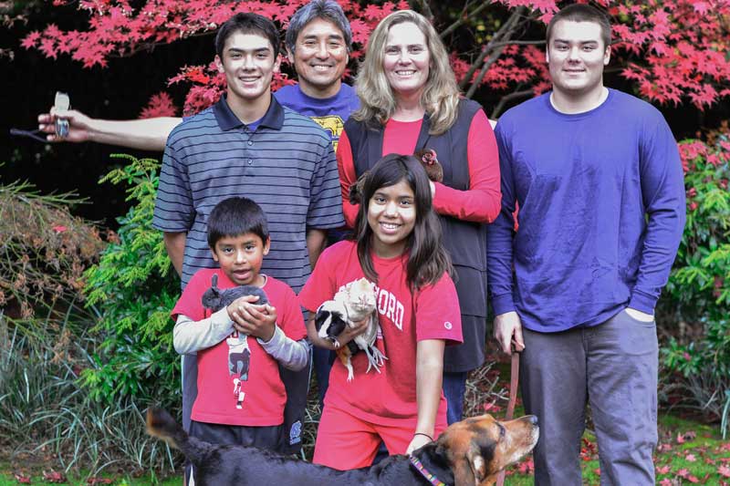 Family Photo Of Guy Kawasaki And His Family