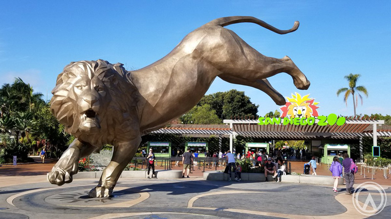 San Diego Zoo Entrance With Big Lion Statue